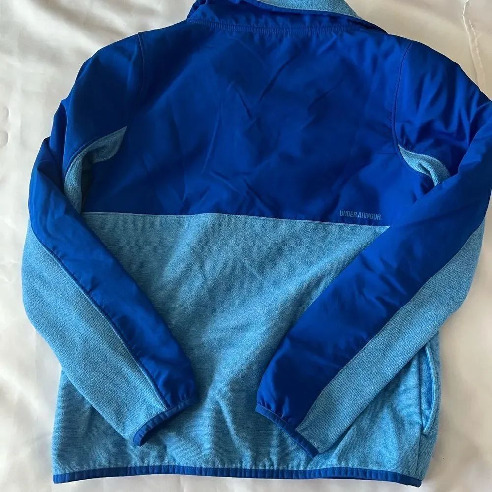 Under Armor Pullover - Picture 3 of 3